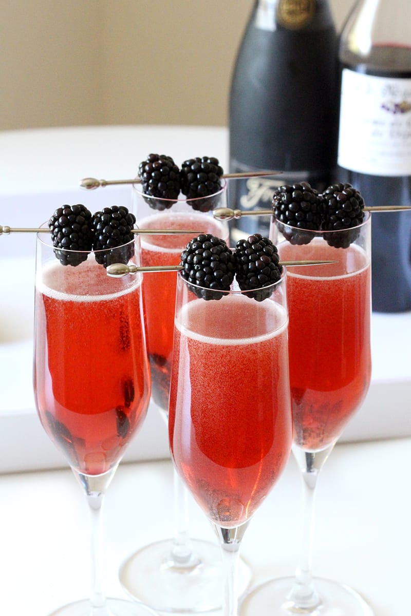 Kir Royale Cocktail Recipe - Lulus.com Fashion Blog