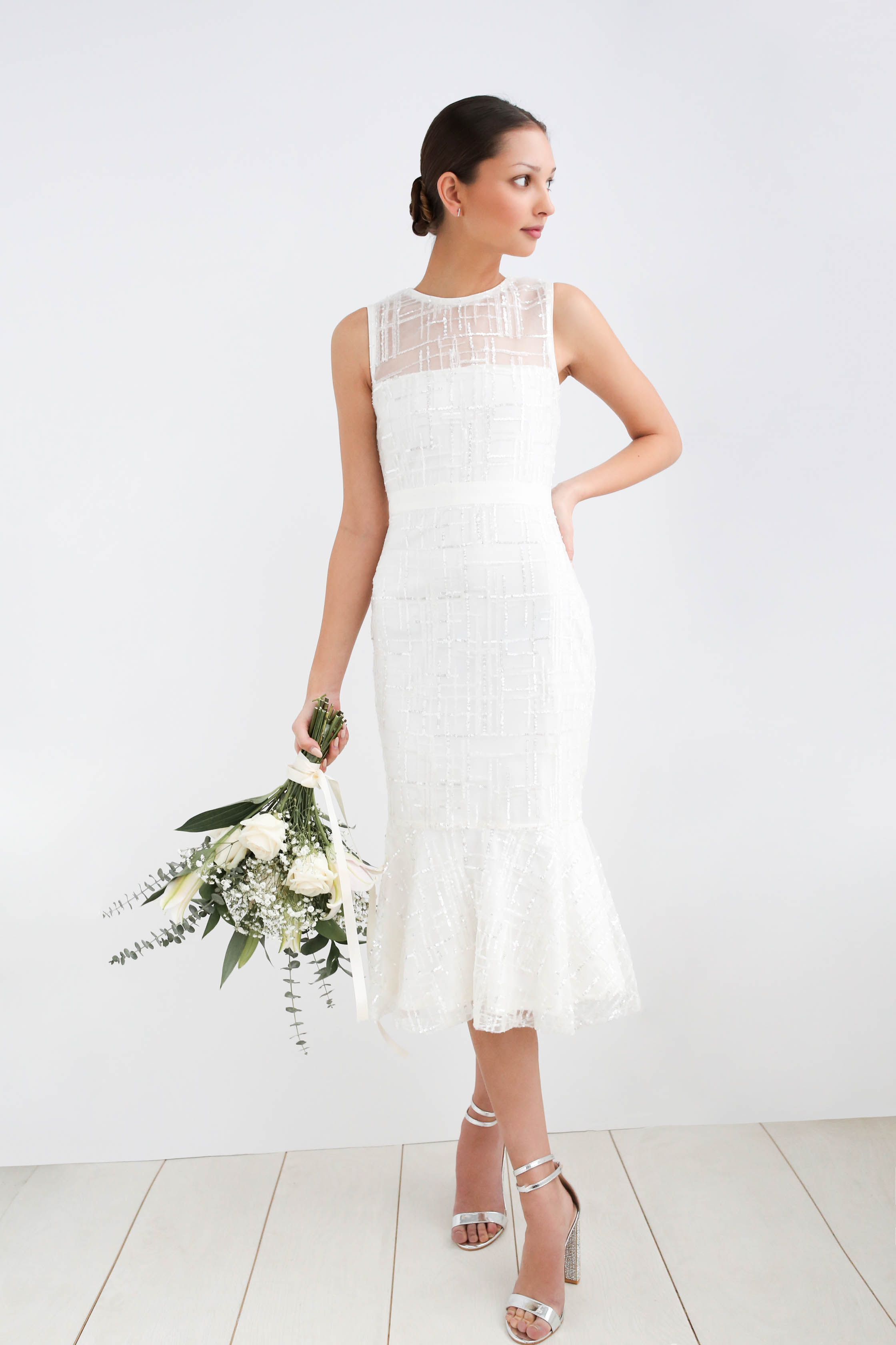 wedding looks for every budget - civil chic