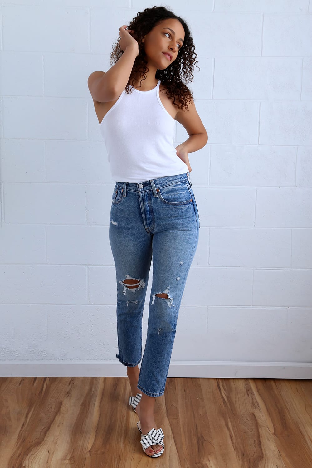 Instagram poses - movement