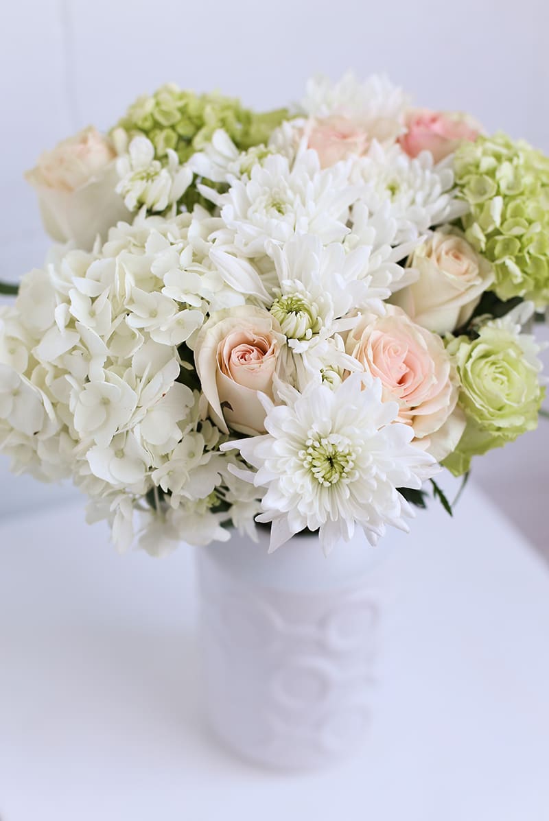 floral arrangement - classic