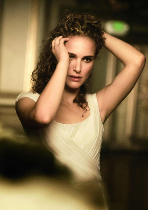 Natalie Portman Vogue 2010. Natalie has very few