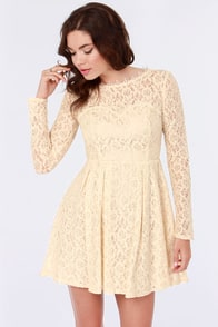 Romeo and Silhouette Cream Lace Dress