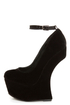 Privileged Riio Black Closed Toe Heelless Platforms