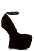 Privileged Riio Black Closed Toe Heelless Platforms