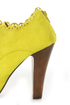 Qupid Puffin 34 Yellow Suede Lace-Up Ankle Booties
