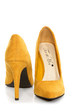 CR-01 Mustard Yellow Velvet Pointed Pumps