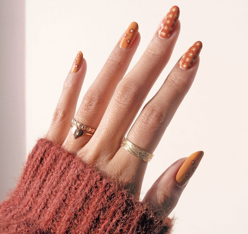 Simple Autumn Crop Nail Designs