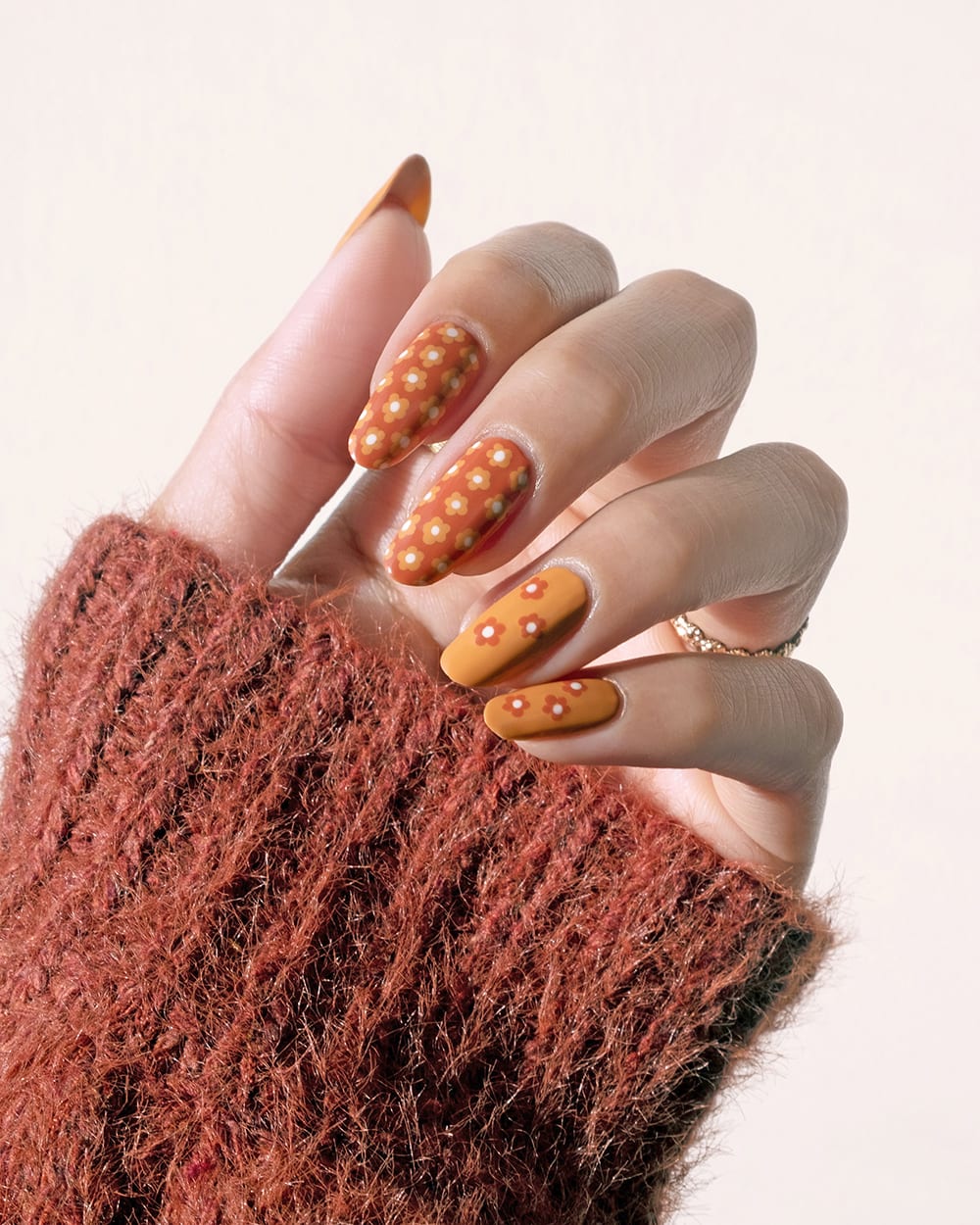 Brown Floral Nails for Fall Charm