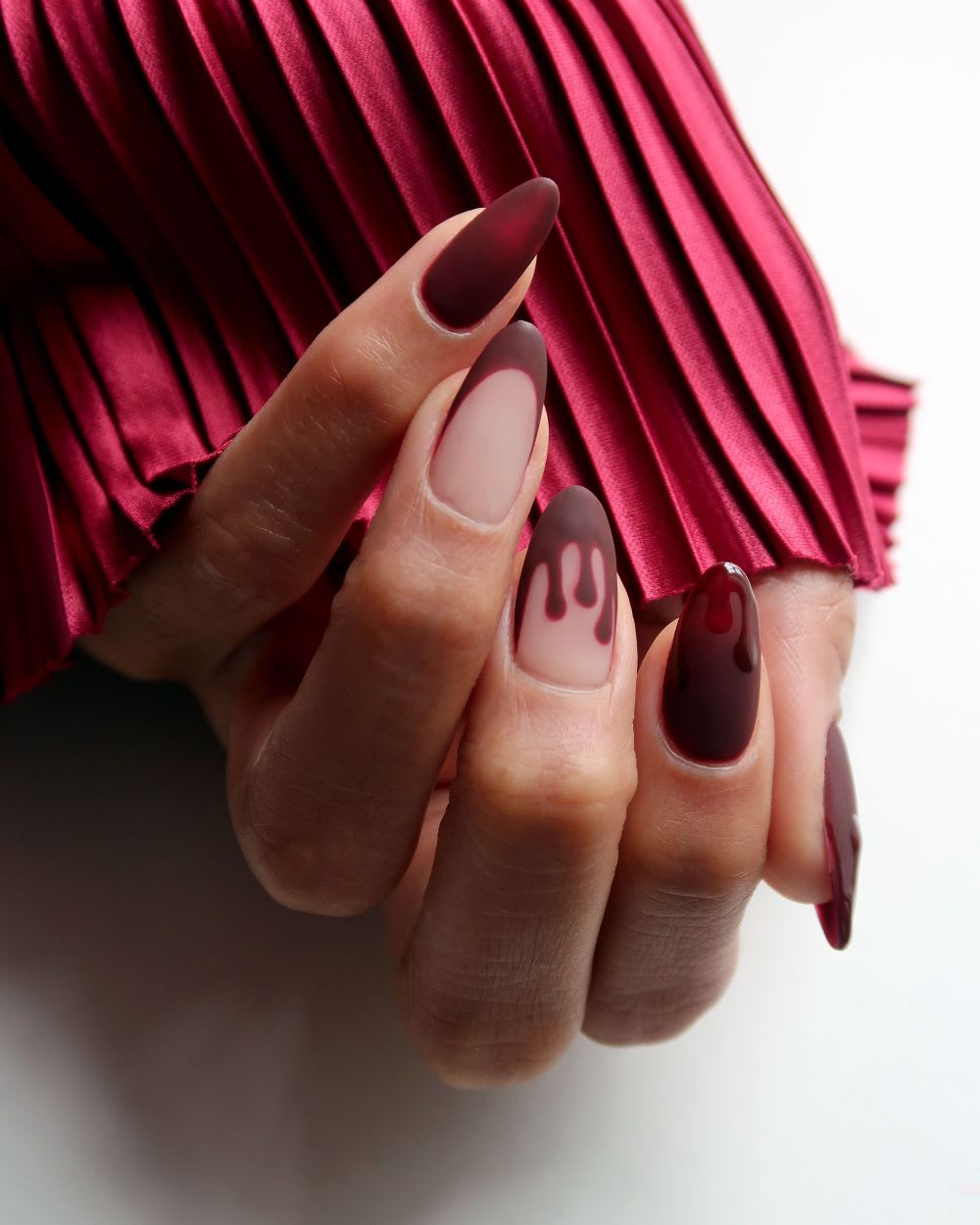 Dark red and gold nail art designs to spice up your beauty inspiration