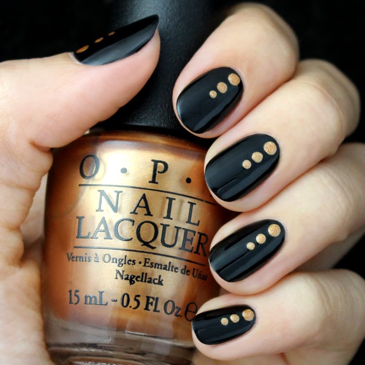 22 Trendy Fall Nail Design Ideas : Black and gold nails
