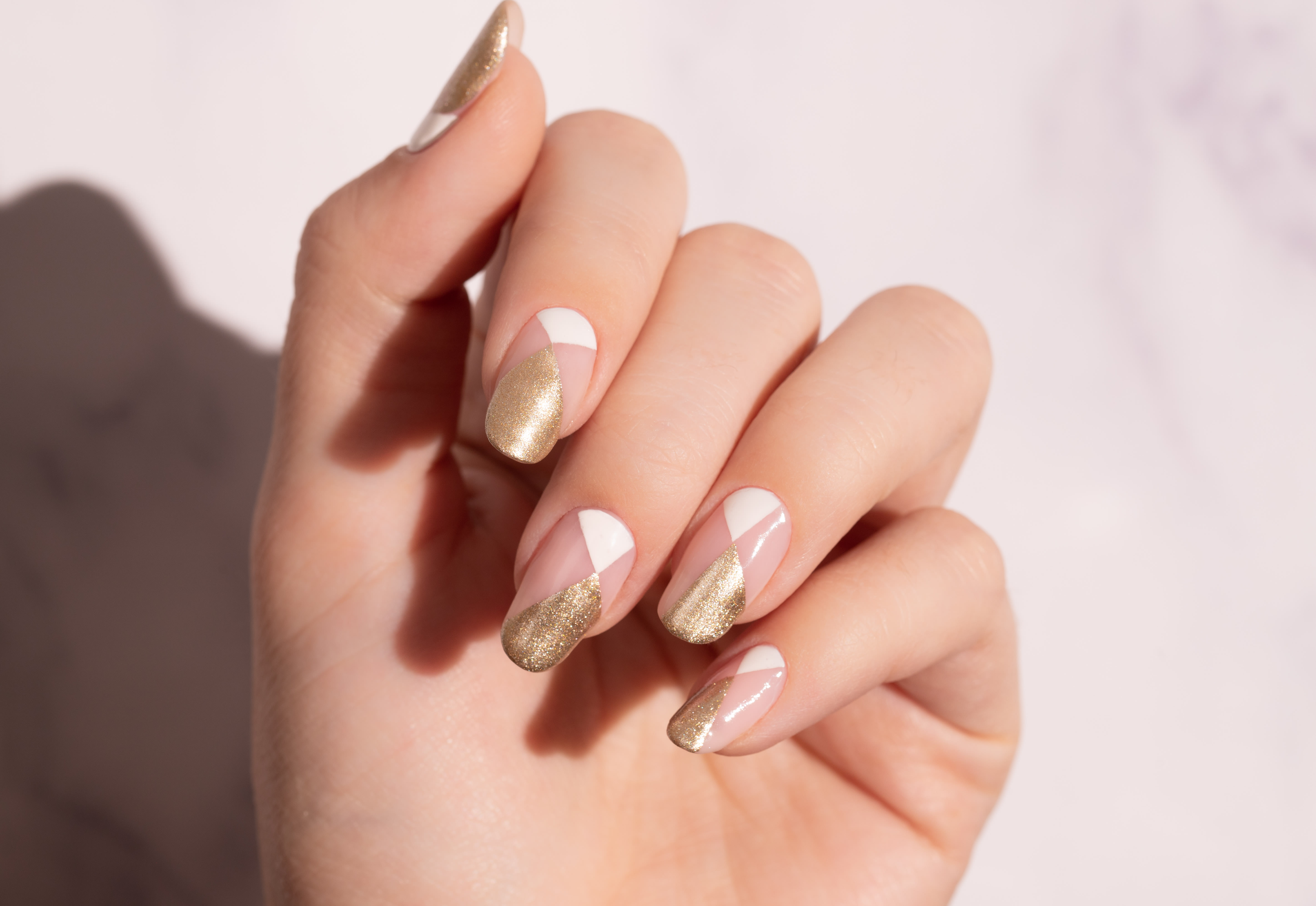 White and Gold Geometric Nails - wide 8