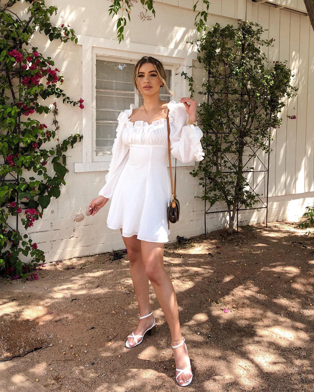 outfit white dress
