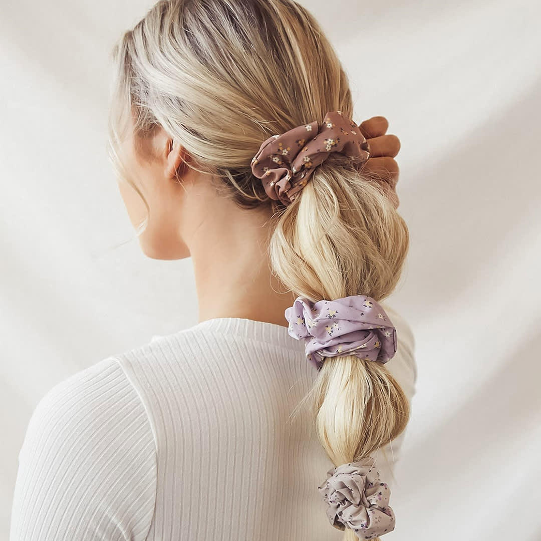 multi floral print scrunchie set