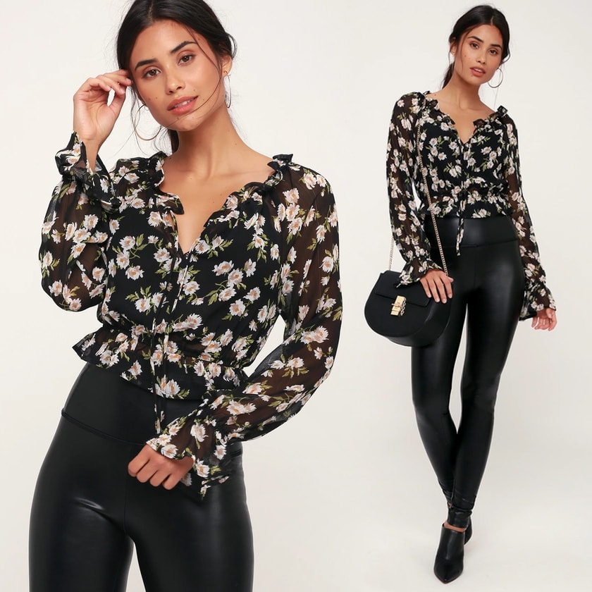 floral print ruffle top