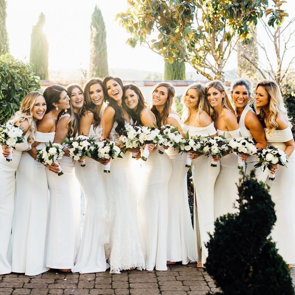 7 Bridal Parties That Will Make You Fall in Love With the White ...
