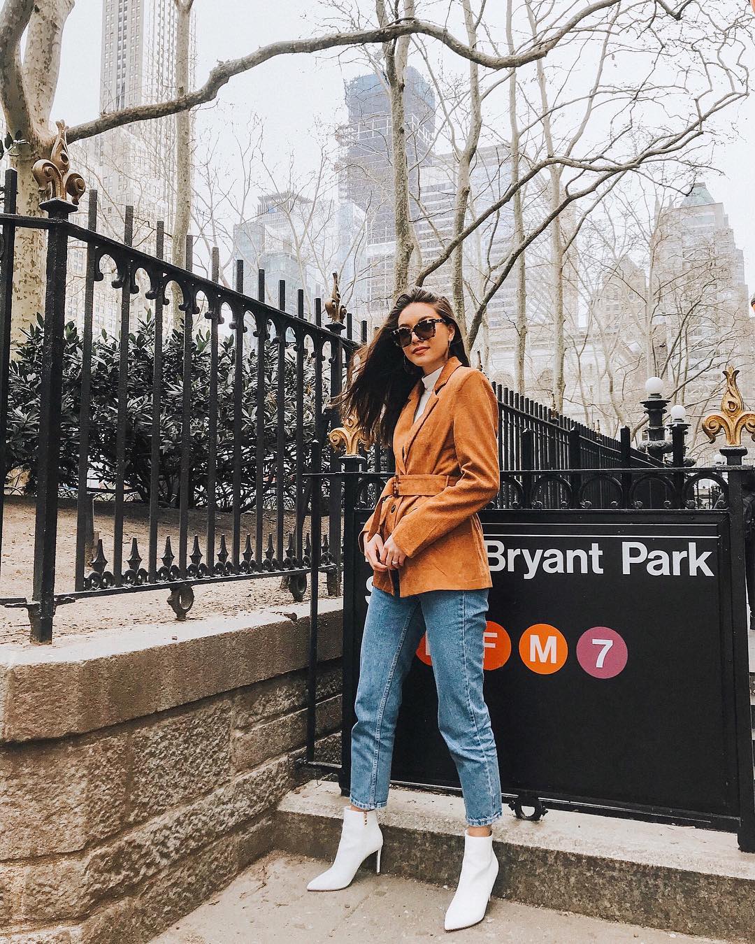 jeans with white boots