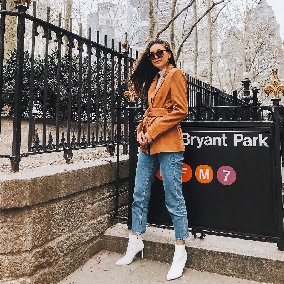 30 Outfits with White Boots To Inspire You All Year -  Fashion Blog