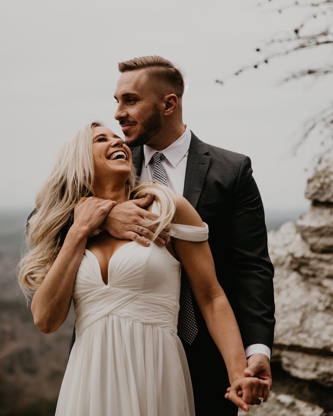 melina gold and white lace maxi dress