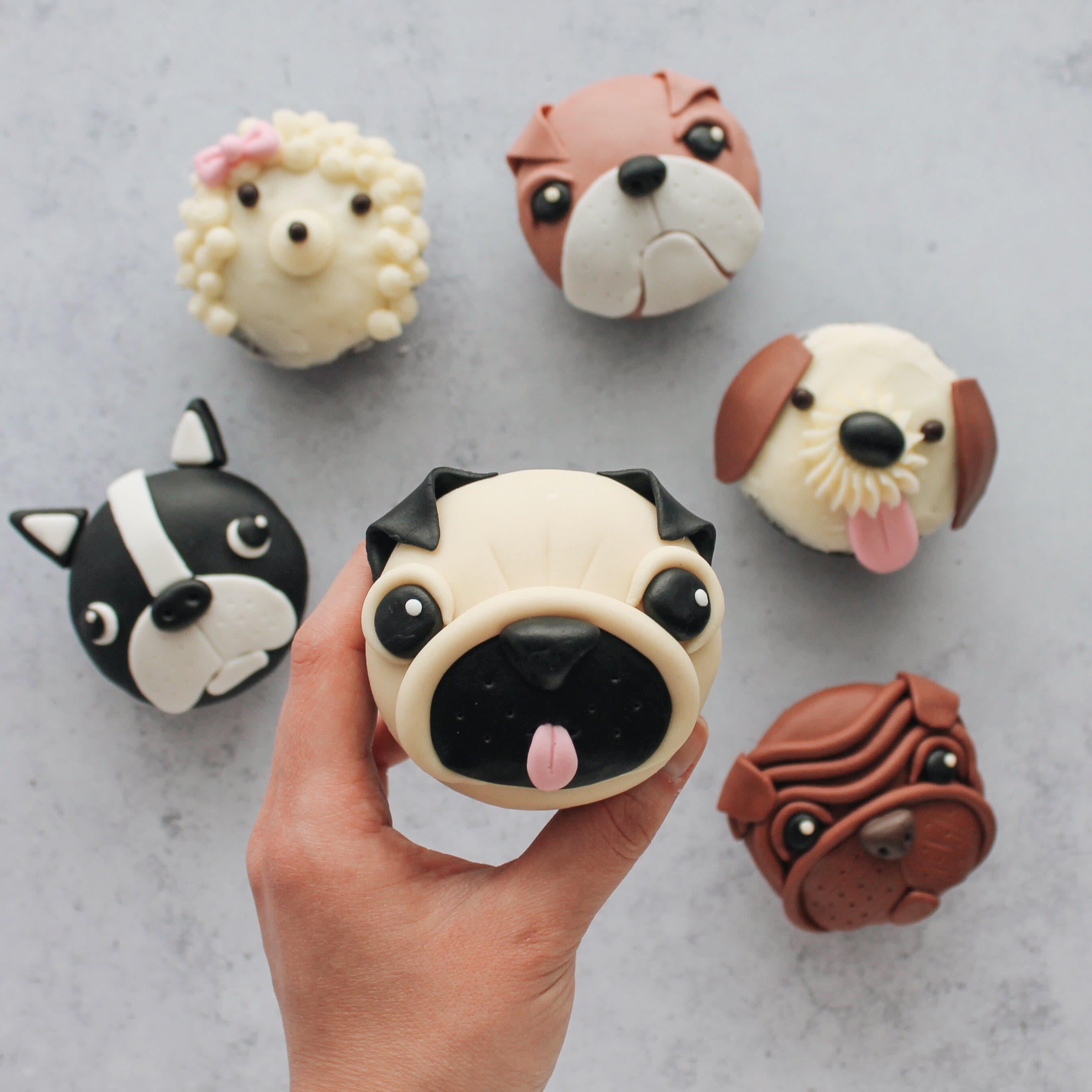 dog themed cupcakes