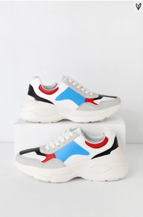 chunky sneakers -list of summer essentials - wardrobe essentials - wardrobe checklist- summer capsule wardrobe - closet essentials