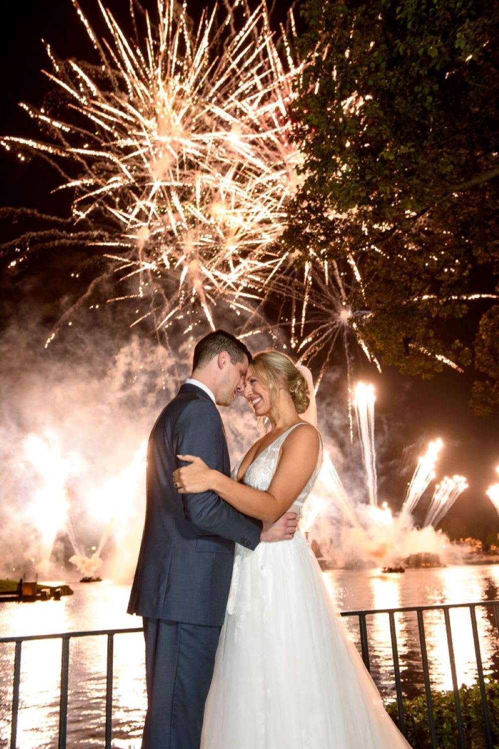 Getting Married At Disney World Lulus Com Fashion Blog