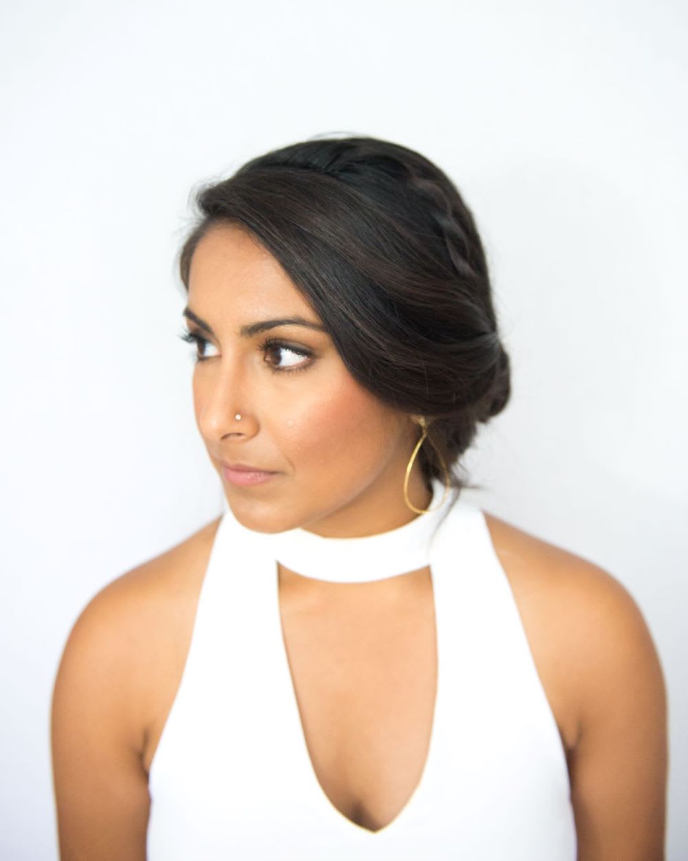 This Stunning Low Bun Hairstyle Is Perfect For Your Next Occasion