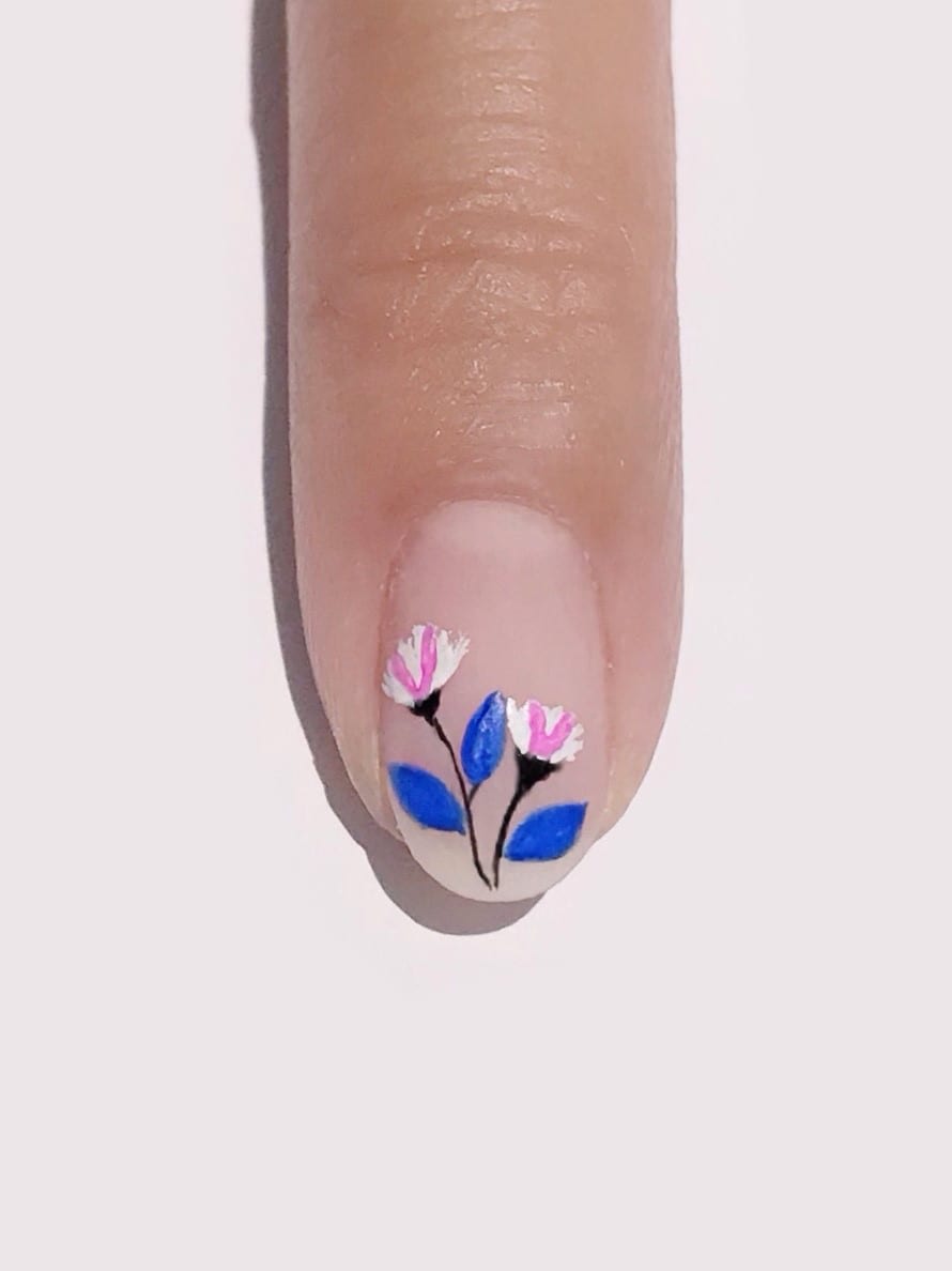 step 4 of nail flowers design