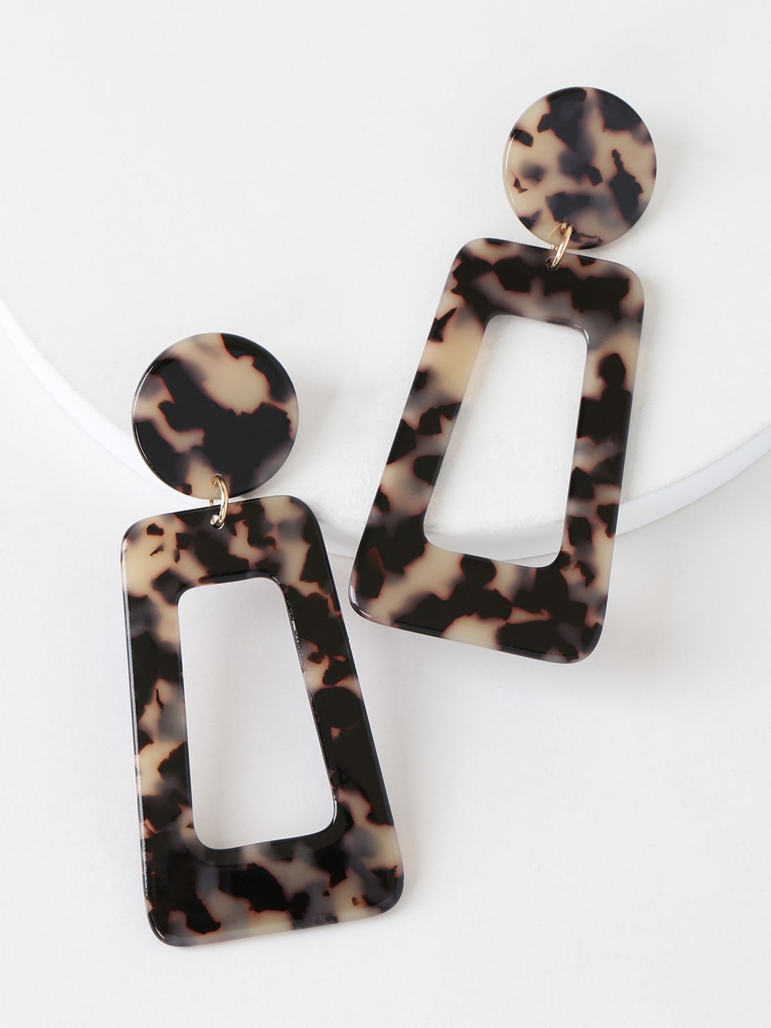 tortoise rectangle earrings