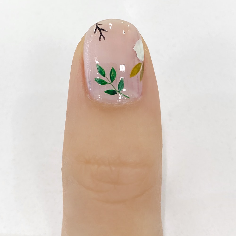 Elegant Bridal Floral Nail Designs