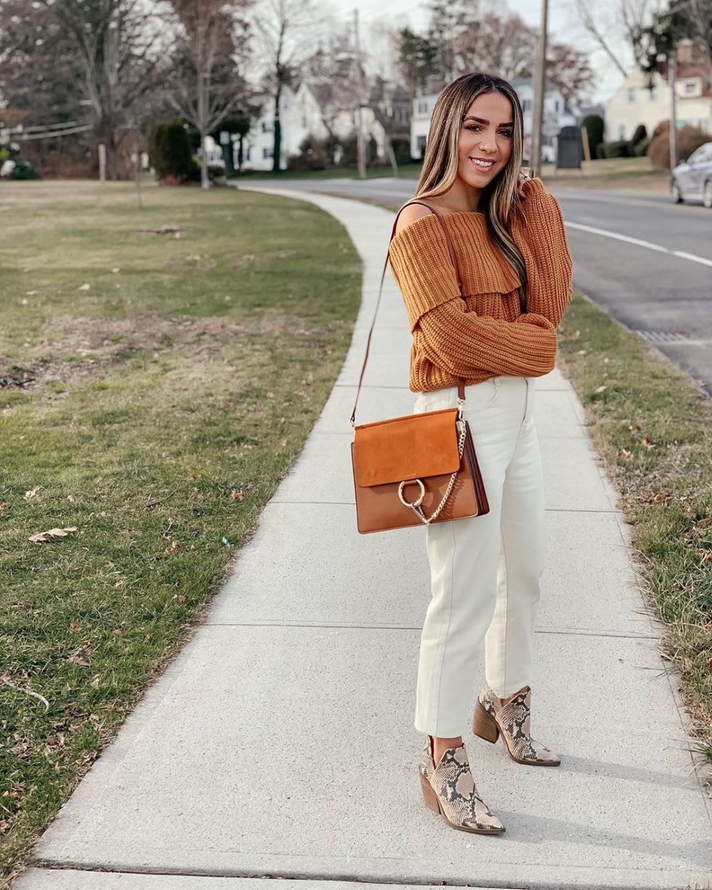 grey and white sweater outfit