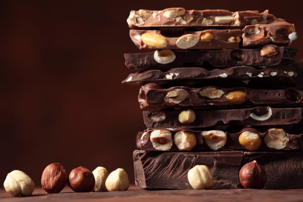 A Nutritionist's Guide to the Best Breastfeeding Snacks for New Moms