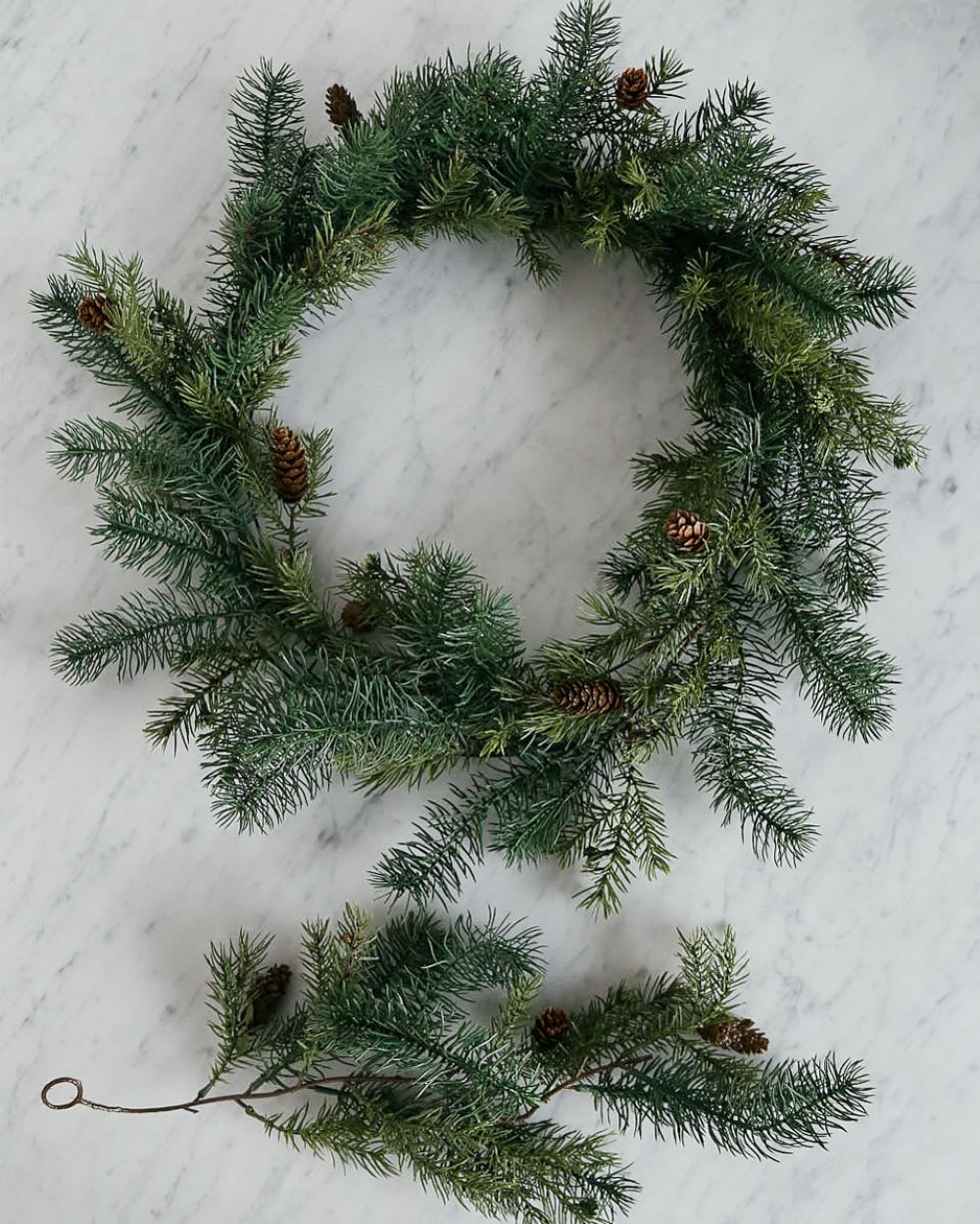 DIY holiday wreath step 2