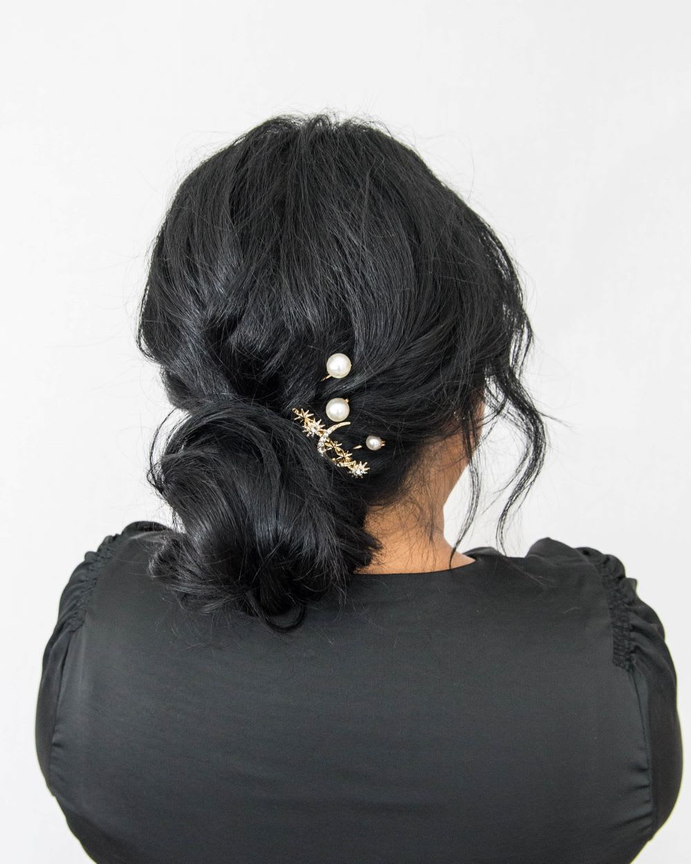 updo with hairpins