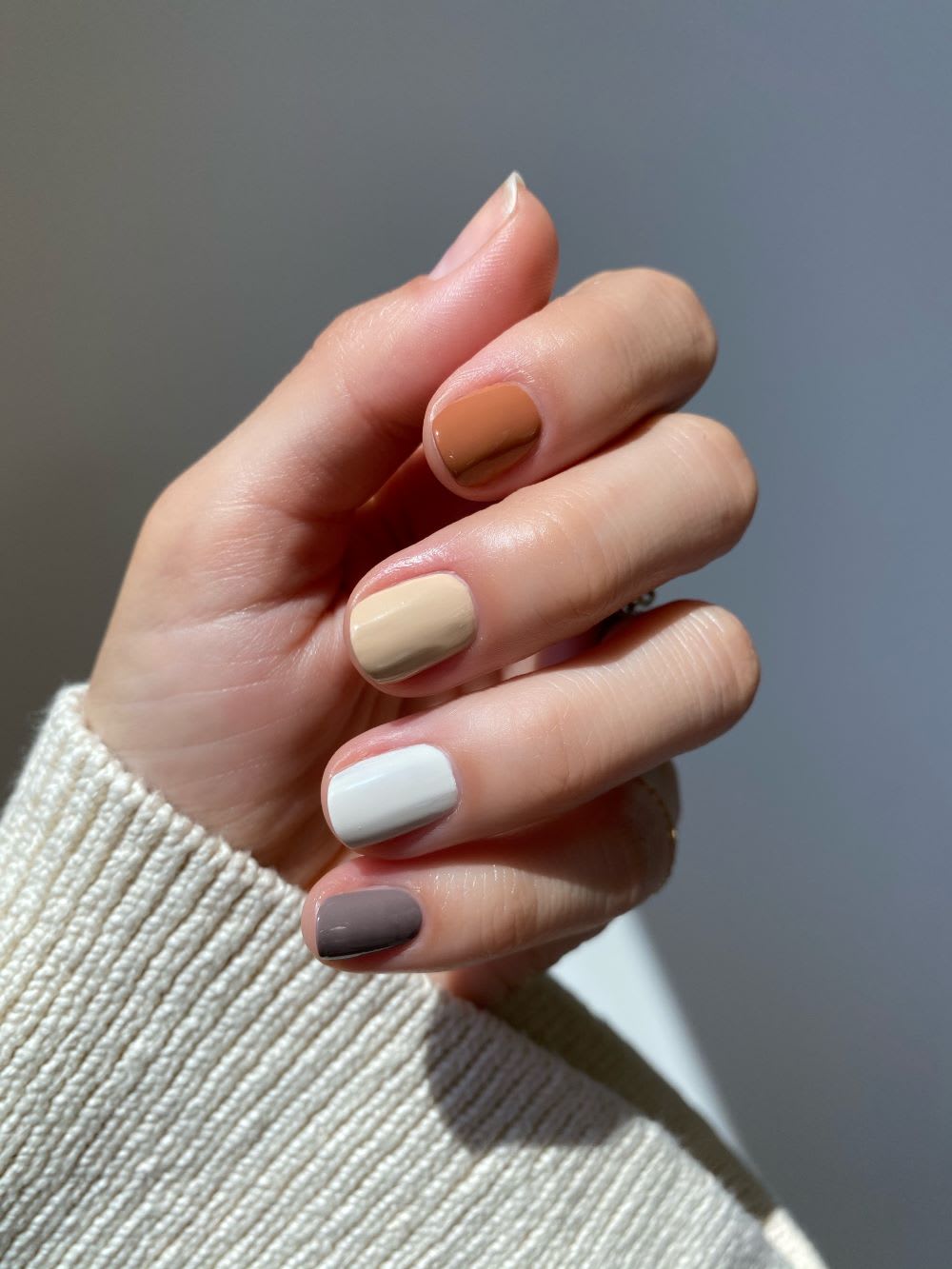 Update Your Mani With Transitional Fall Nail Colors Lulus Com Fashion Blog