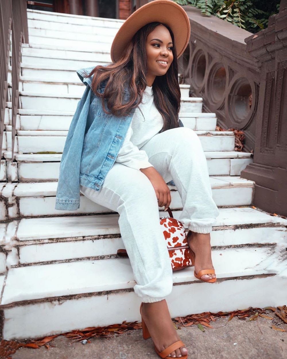 How To Wear A Denim Jacket: 7 Outfit Ideas To Try This Season   Fashion Blog