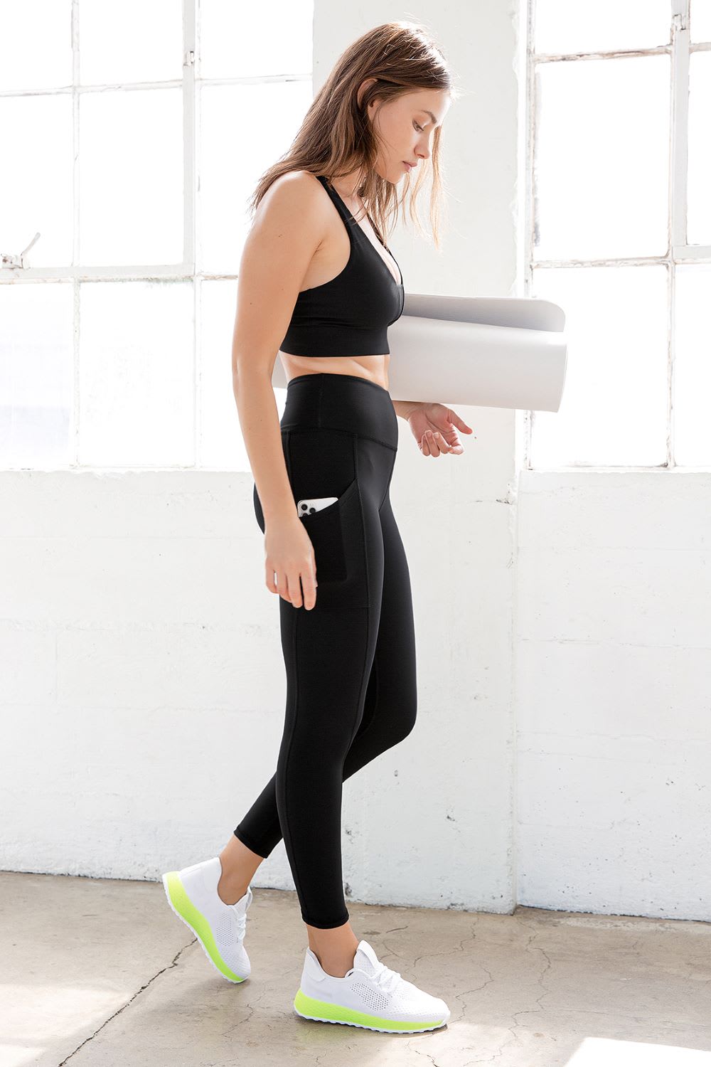 Go Move High Waisted Cropped Gym Leggings