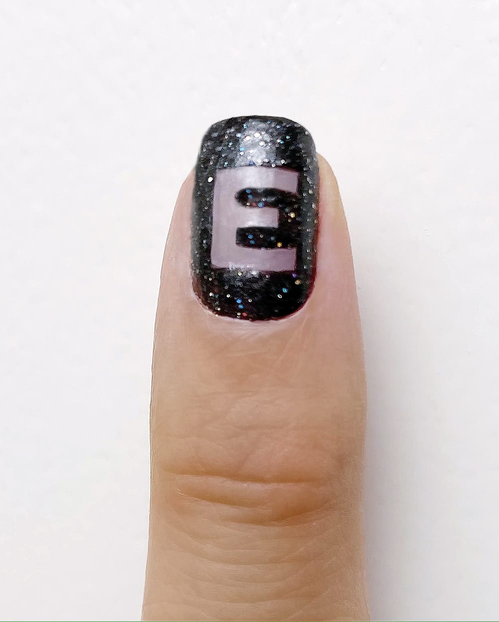 E for vote themed nail art ideas