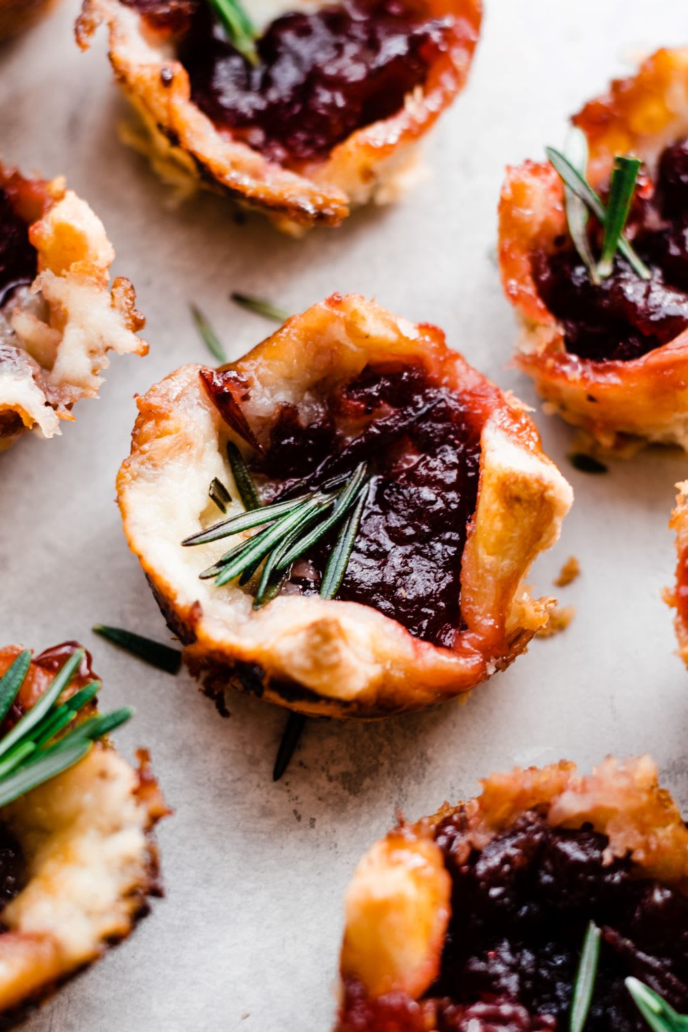 brie appetizer with cranberry