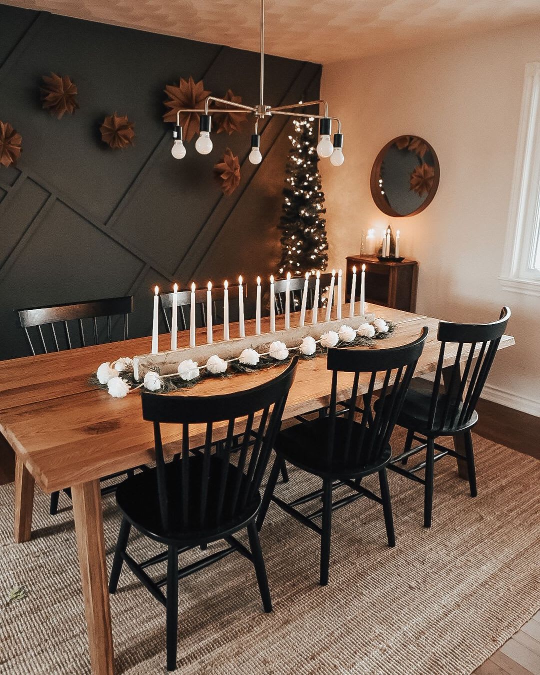 diy wood candle holder as a christmas table decoration idea