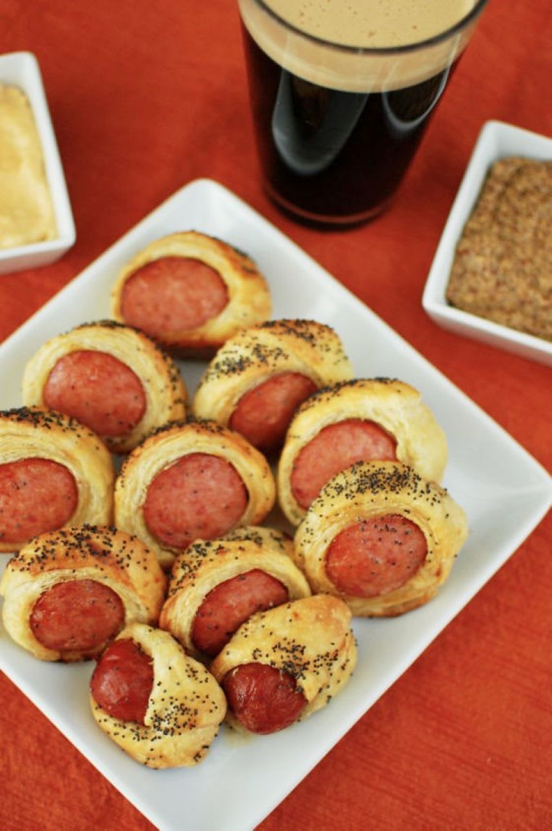 grown up pigs in blanket recipe for new year's appetizer