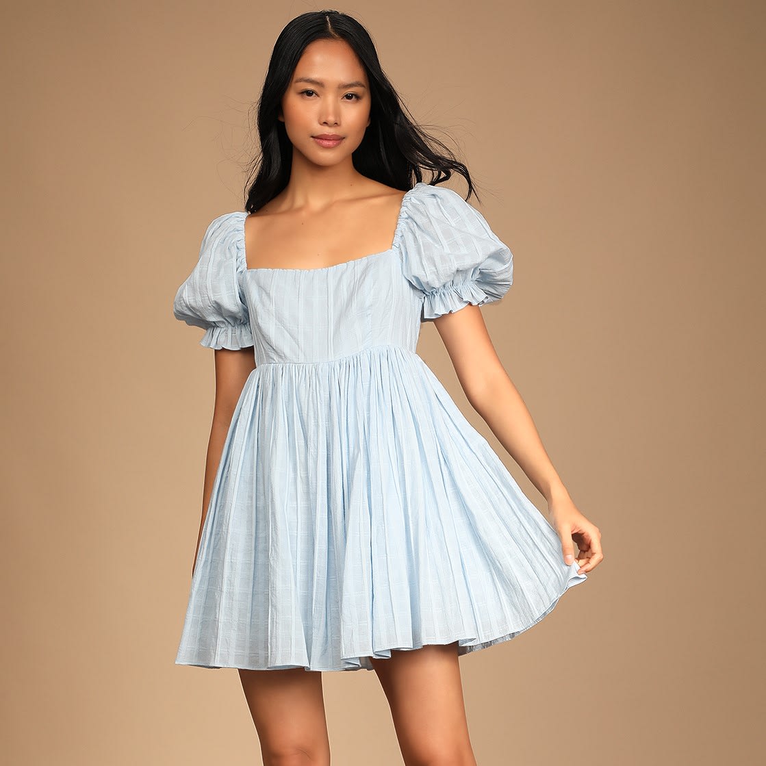 light blue puff sleeve dress
