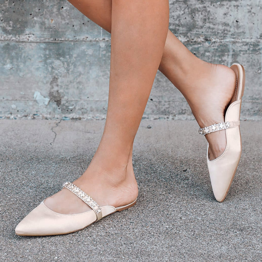 best shoes to wear orthotics in