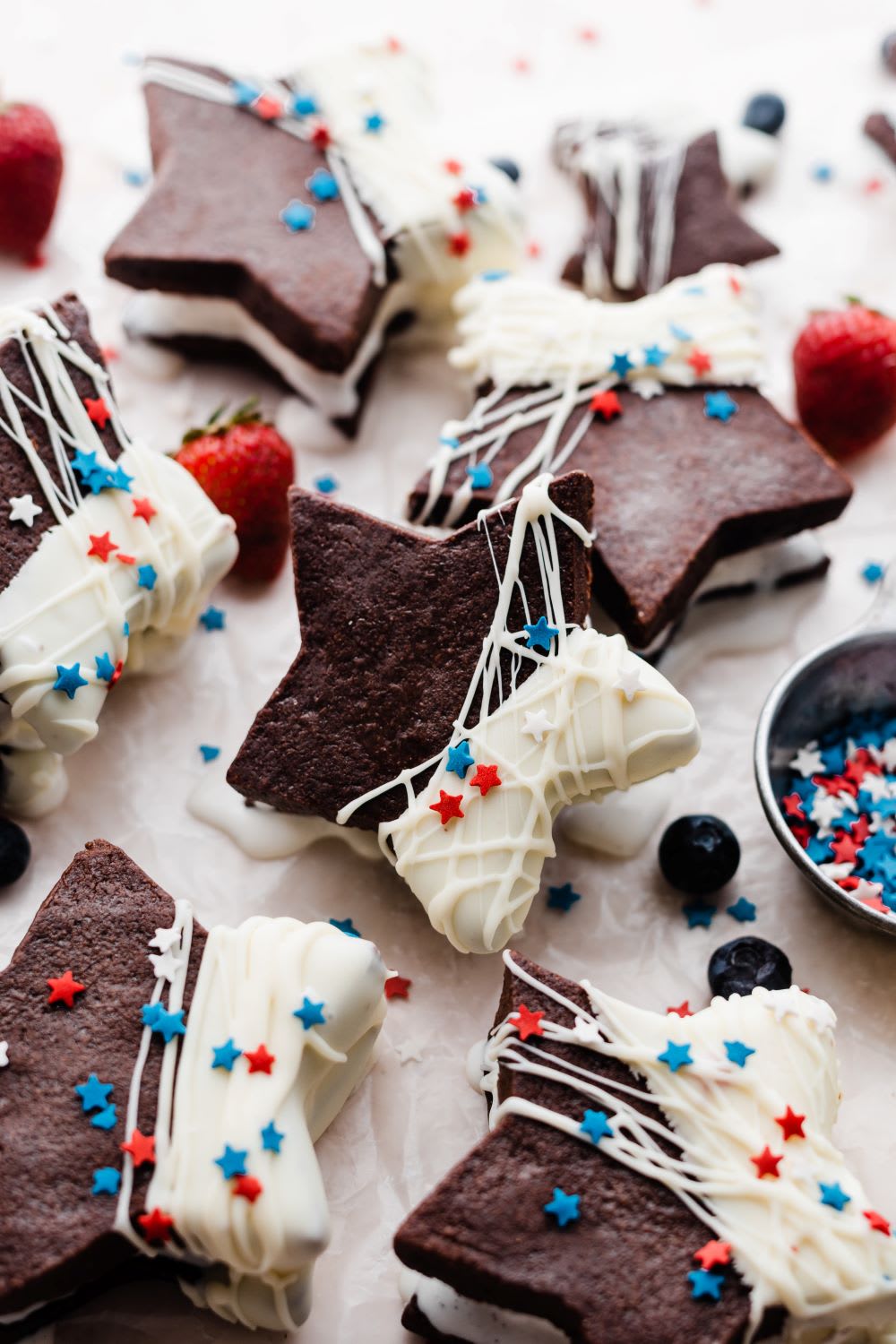 This Ice Cream Sandwich Recipe Is One Of Our Favorite 4th Of July
