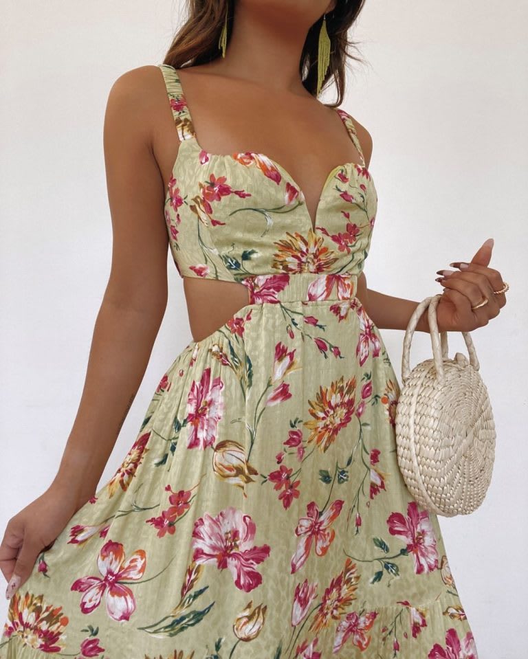 Beach Dresses For Wedding Guests: 13 Stylish Looks To Copy - Lulus.com ...