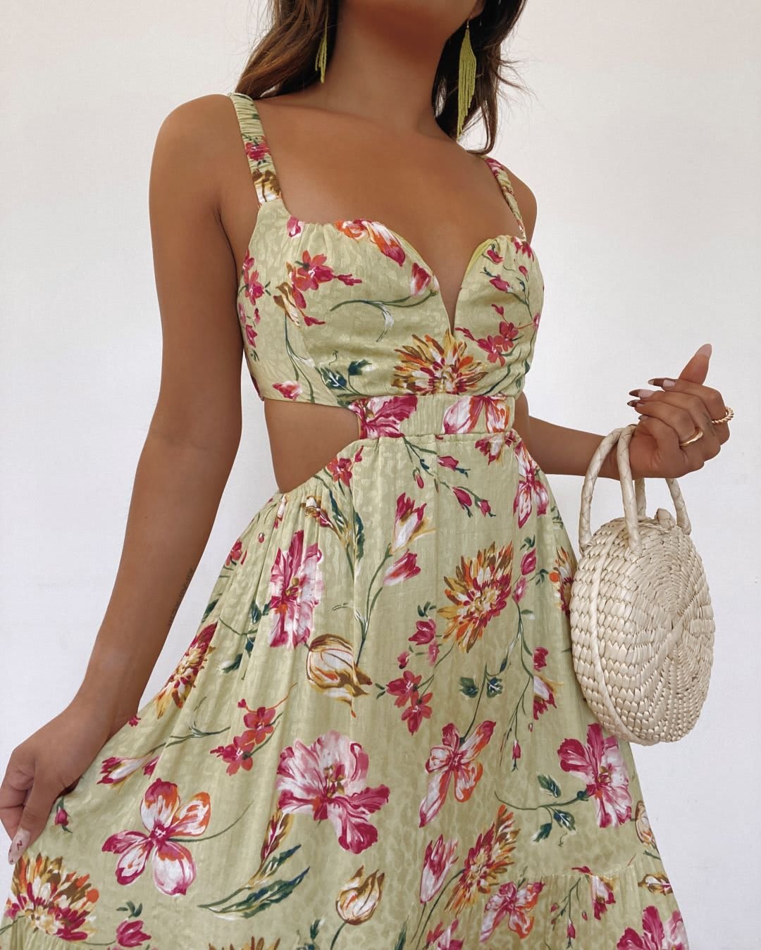 Beach Dresses For Wedding Guests: 13 