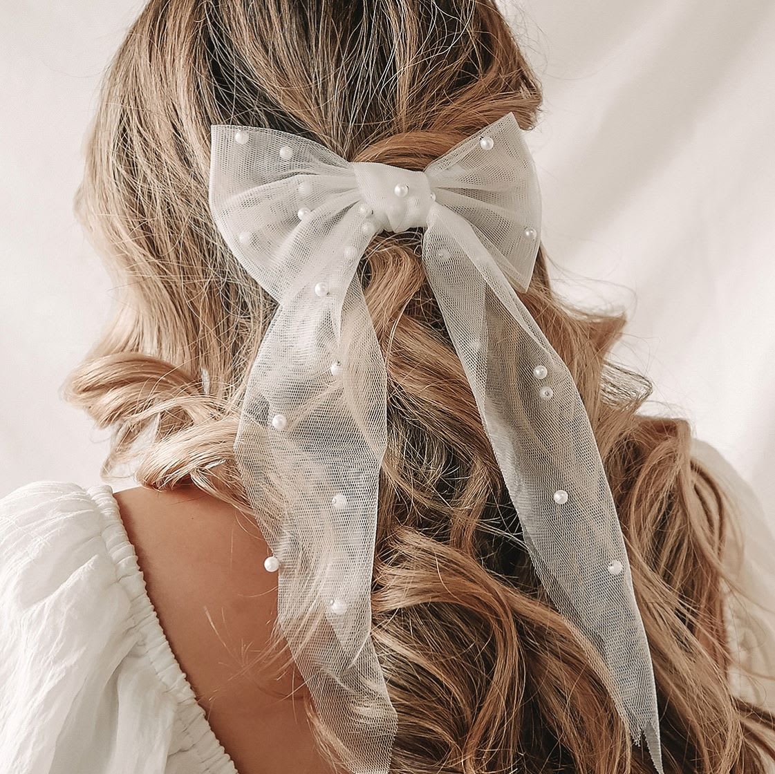 white pearl tulle bow