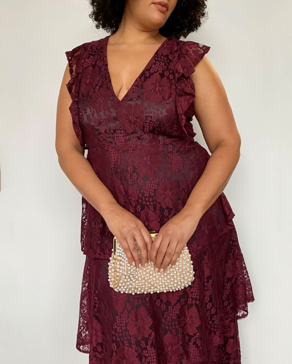 black long sleeve v neck dress Iconic V-Neck Geneva Gender:Female Tiara Sequin Maxi Dress by length:Midi