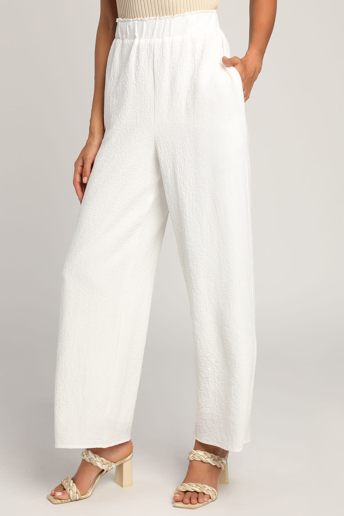 white wide leg pants