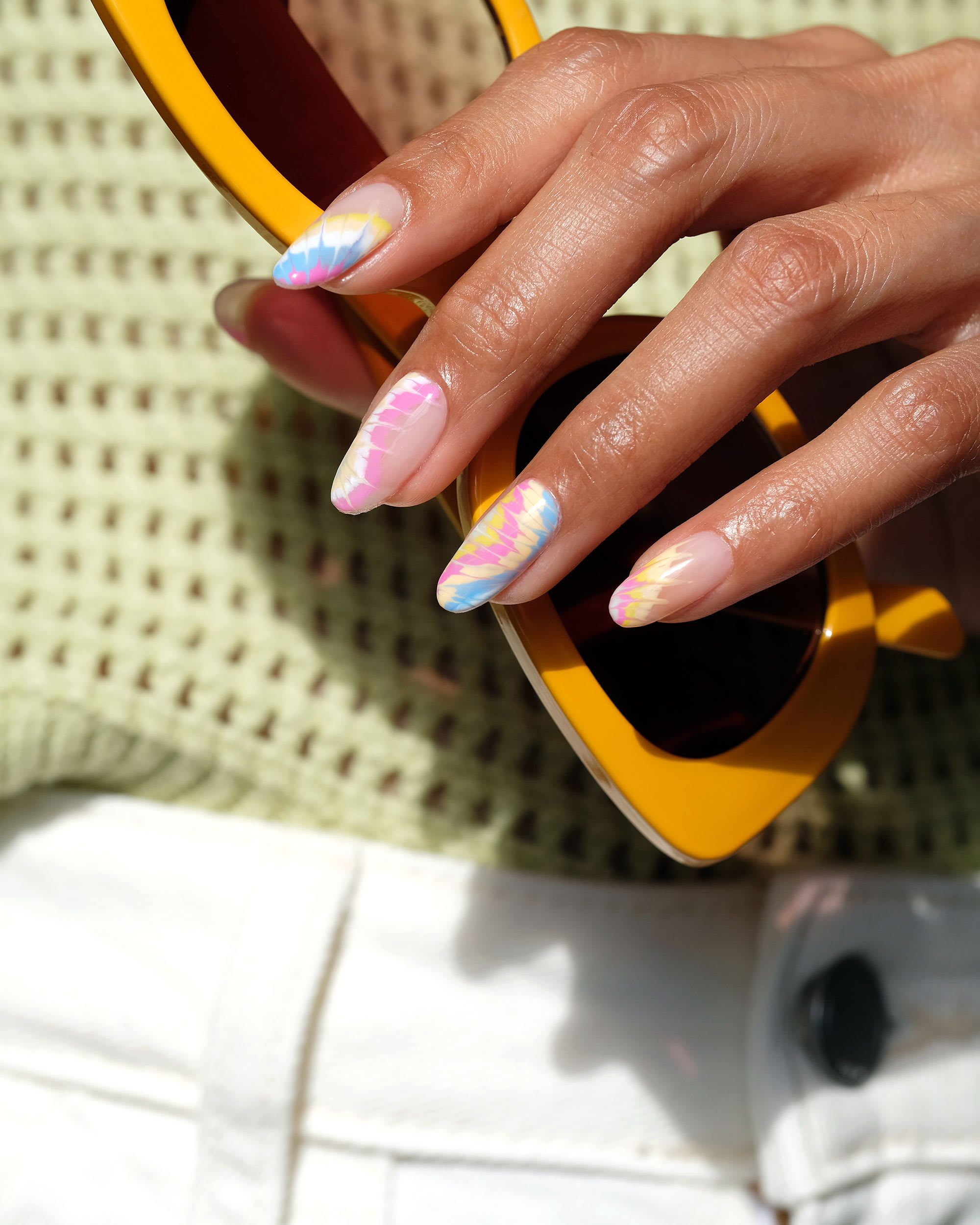 How to do flawless tie-dye nails - RE:NEW Beauty