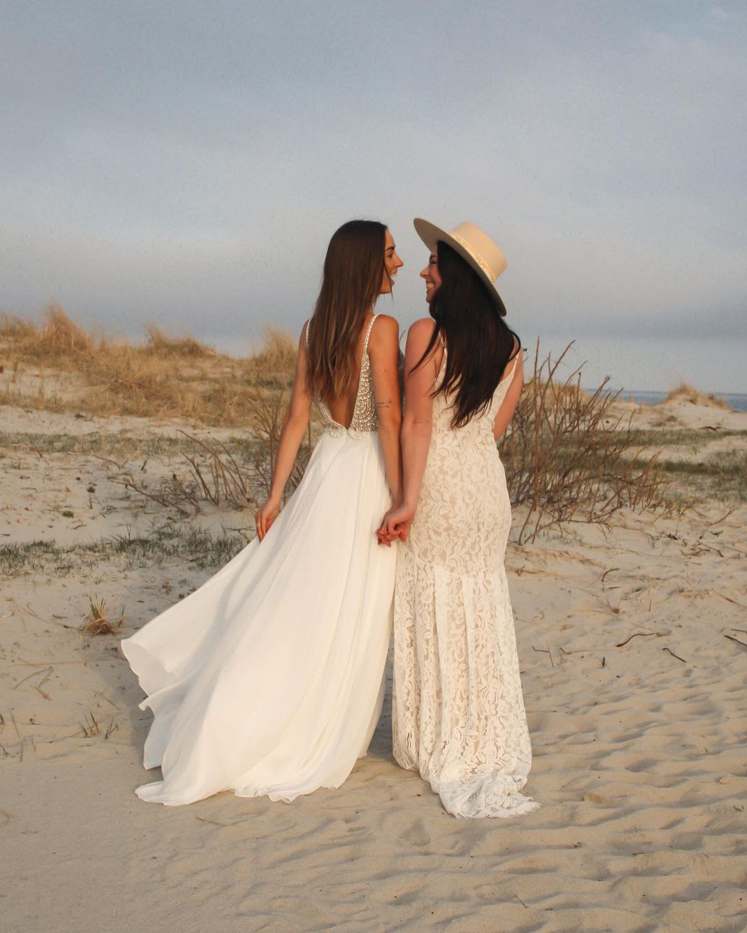 dresses for beach wedding